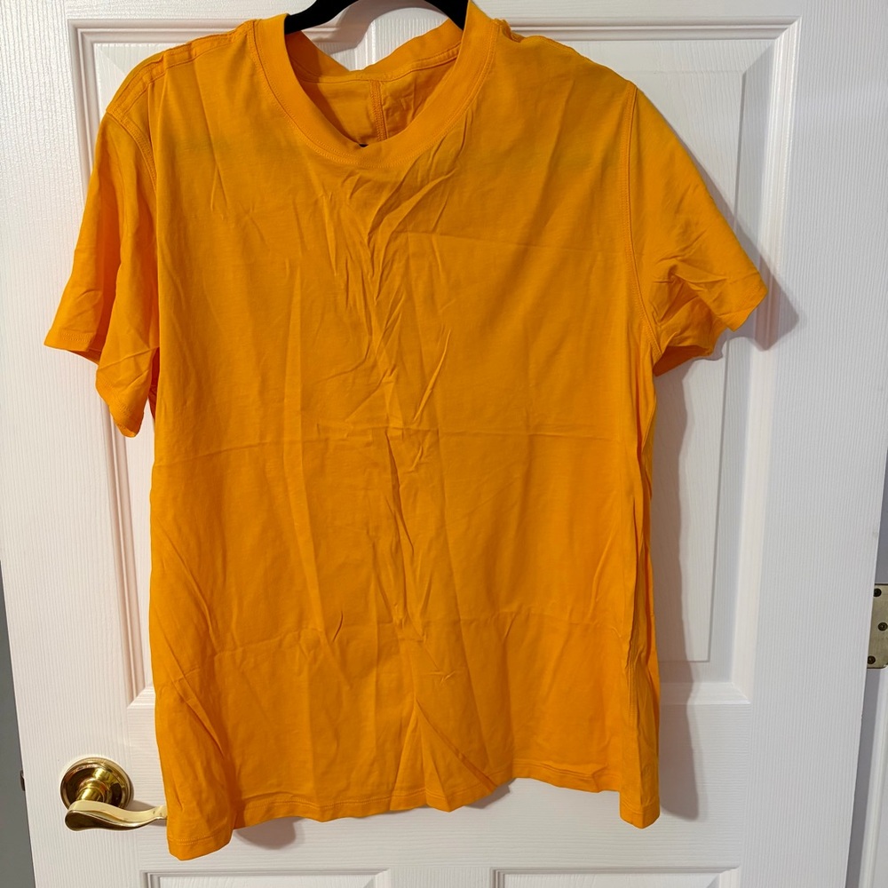 Lululemon all yours tee size 8